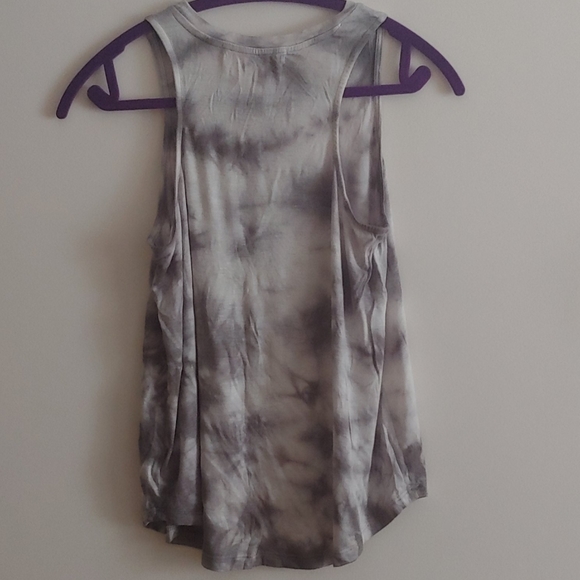 Tie dye tank - Picture 2 of 4